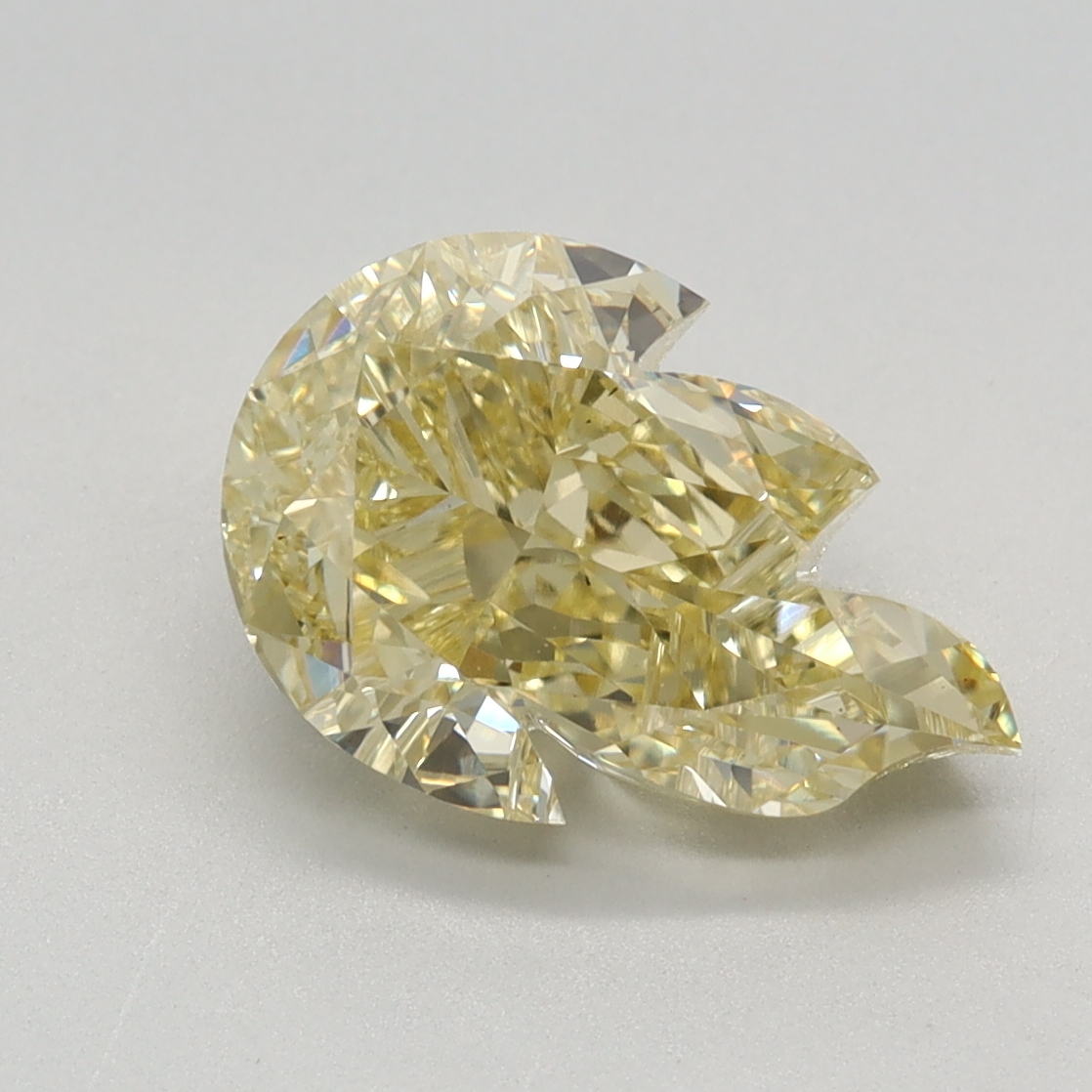 2.63 carat Fancy Intense Yellow Other lab grown diamond, VS1, IGI certified