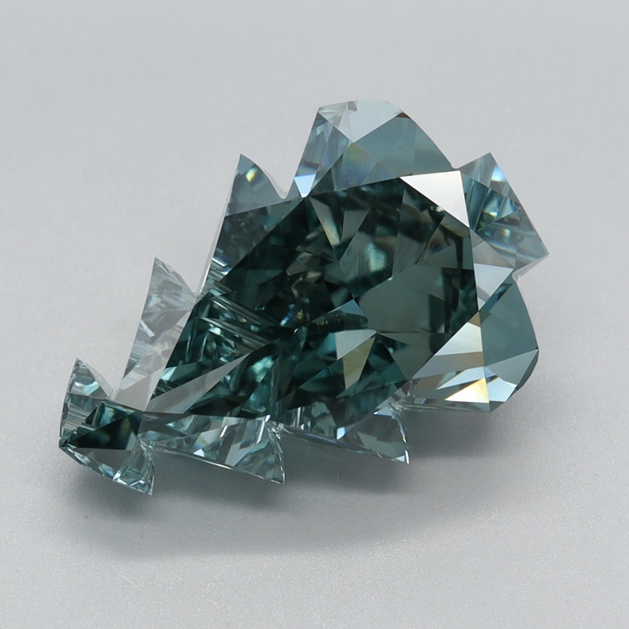 4.11 carat Fancy Vivid Green Other lab grown diamond, VVS2, IGI certified