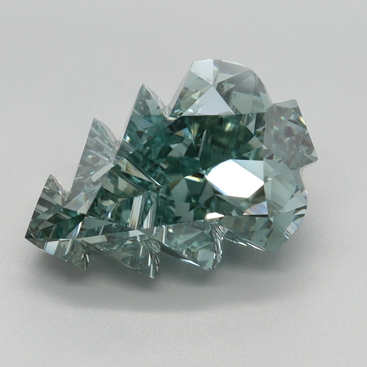 3.89 carat Fancy Intense Green Other lab grown diamond, VVS2, IGI certified