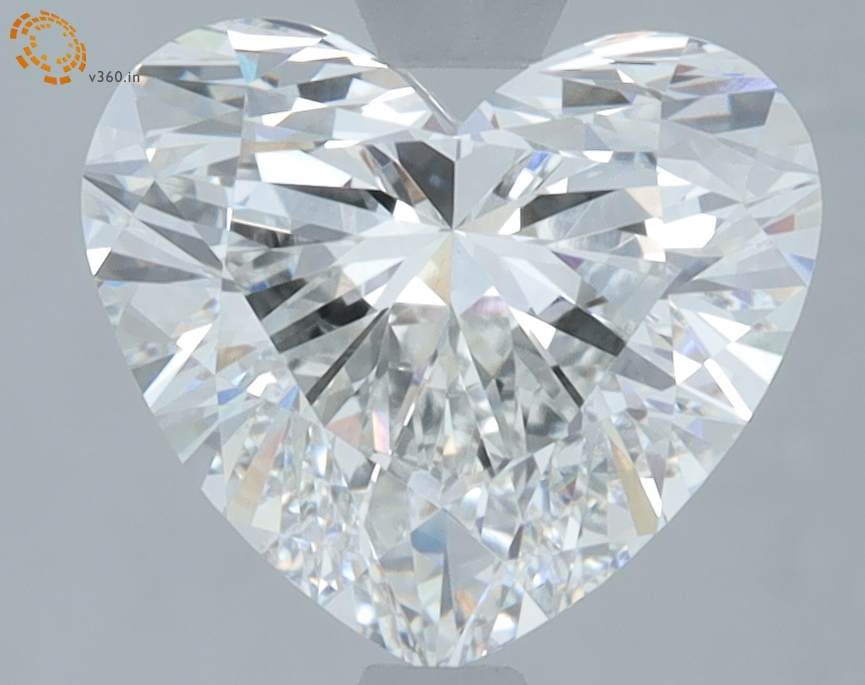 2.74 carat Heart lab grown diamond, F VVS2, IGI certified