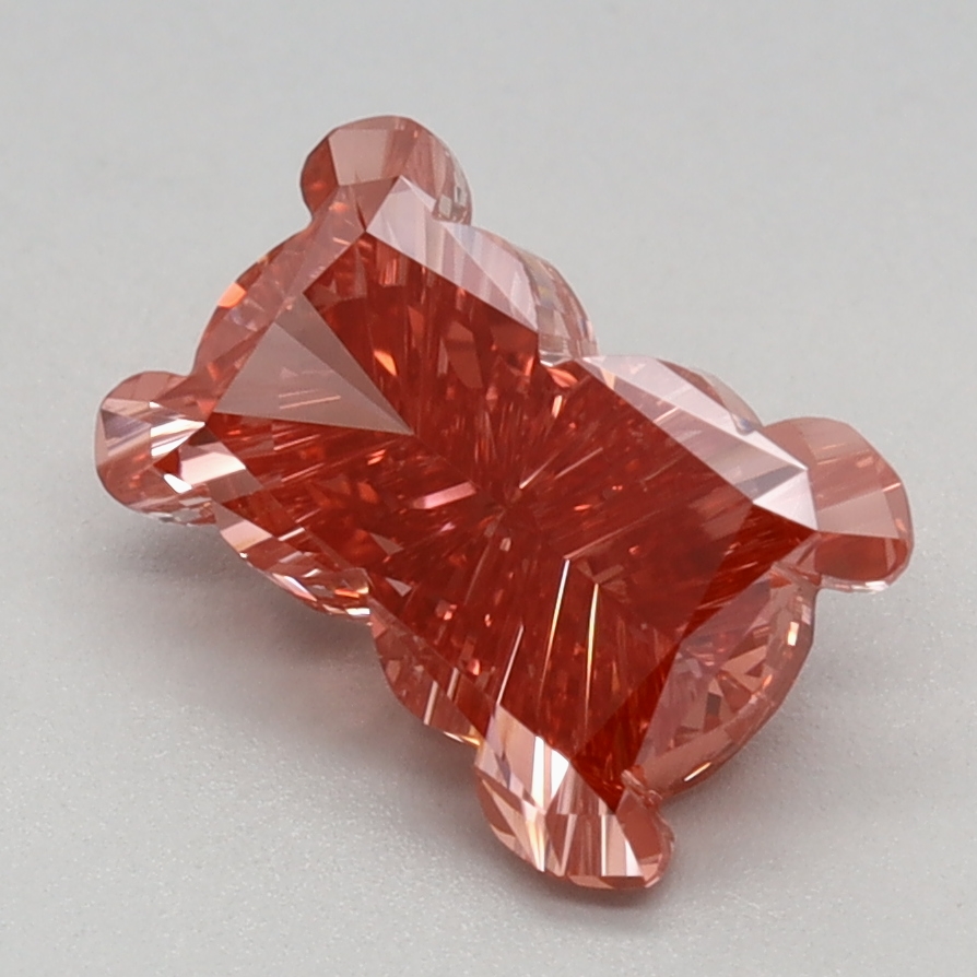 1.40 carat Fancy Vivid Pink Teddy lab grown diamond, VVS2, IGI certified