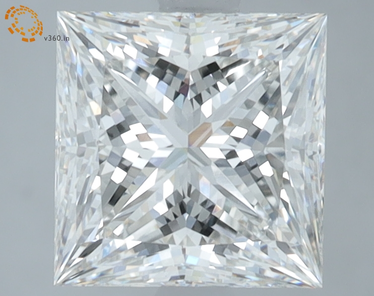 2.51 carat Princess lab grown diamond, G VVS2, IGI certified