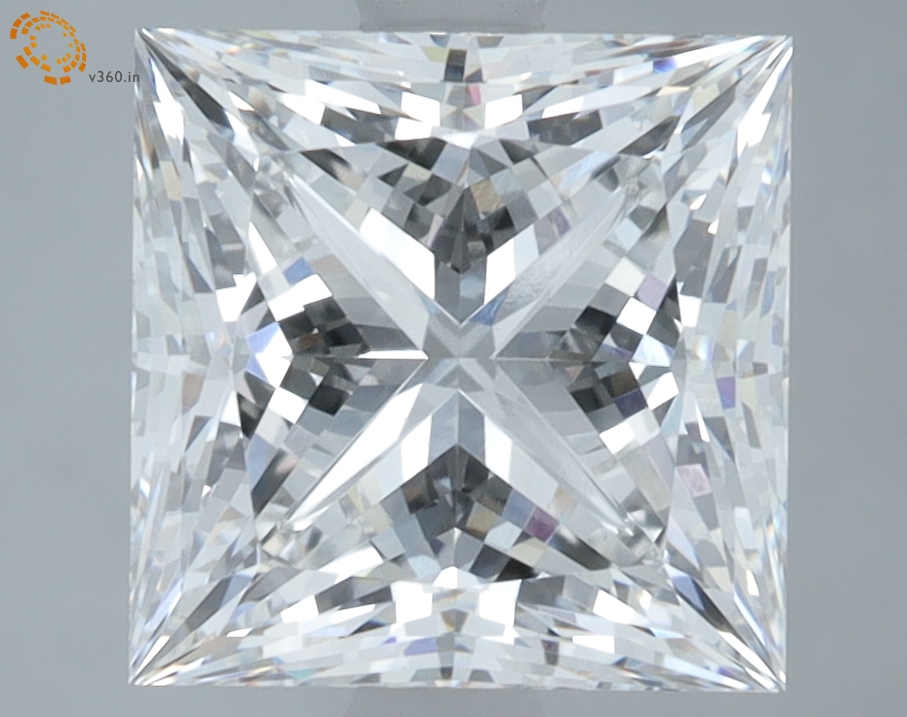 3.2 carat Princess diamond
