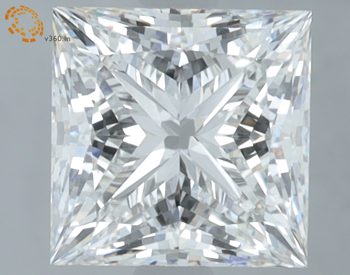 2.23 carat Princess lab grown diamond, G VVS2, IGI certified