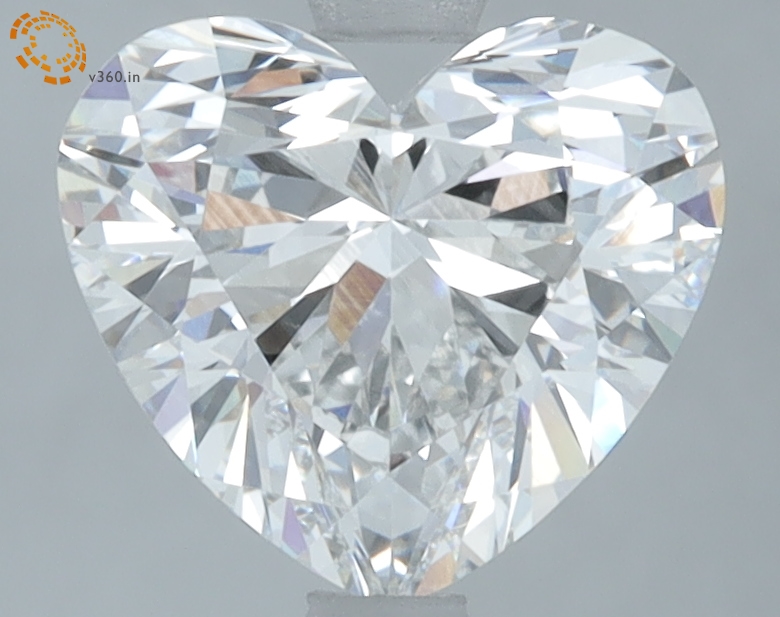 2.37 carat Heart lab grown diamond, E VVS2, IGI certified