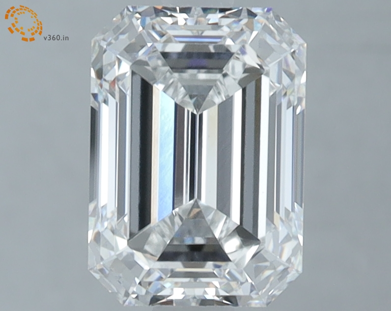 1.95 carat Emerald diamond