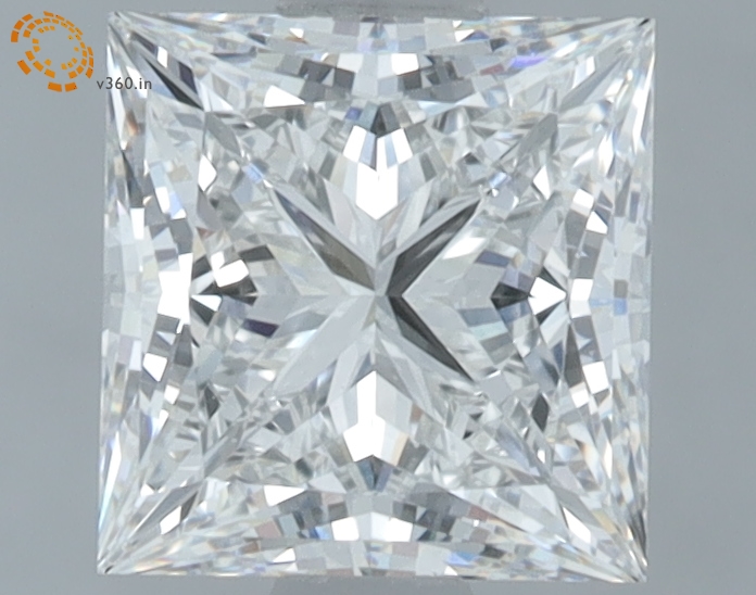 1.33 carat Princess diamond