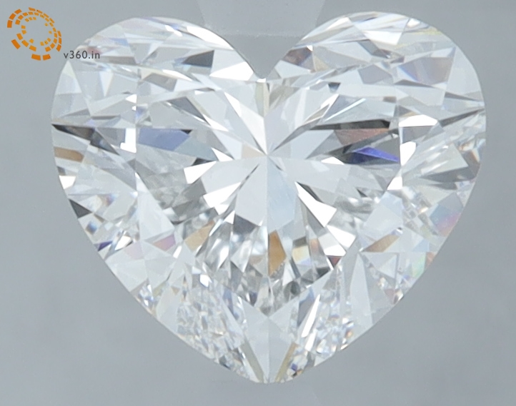 1.71 carat Heart lab grown diamond, E VVS2, IGI certified