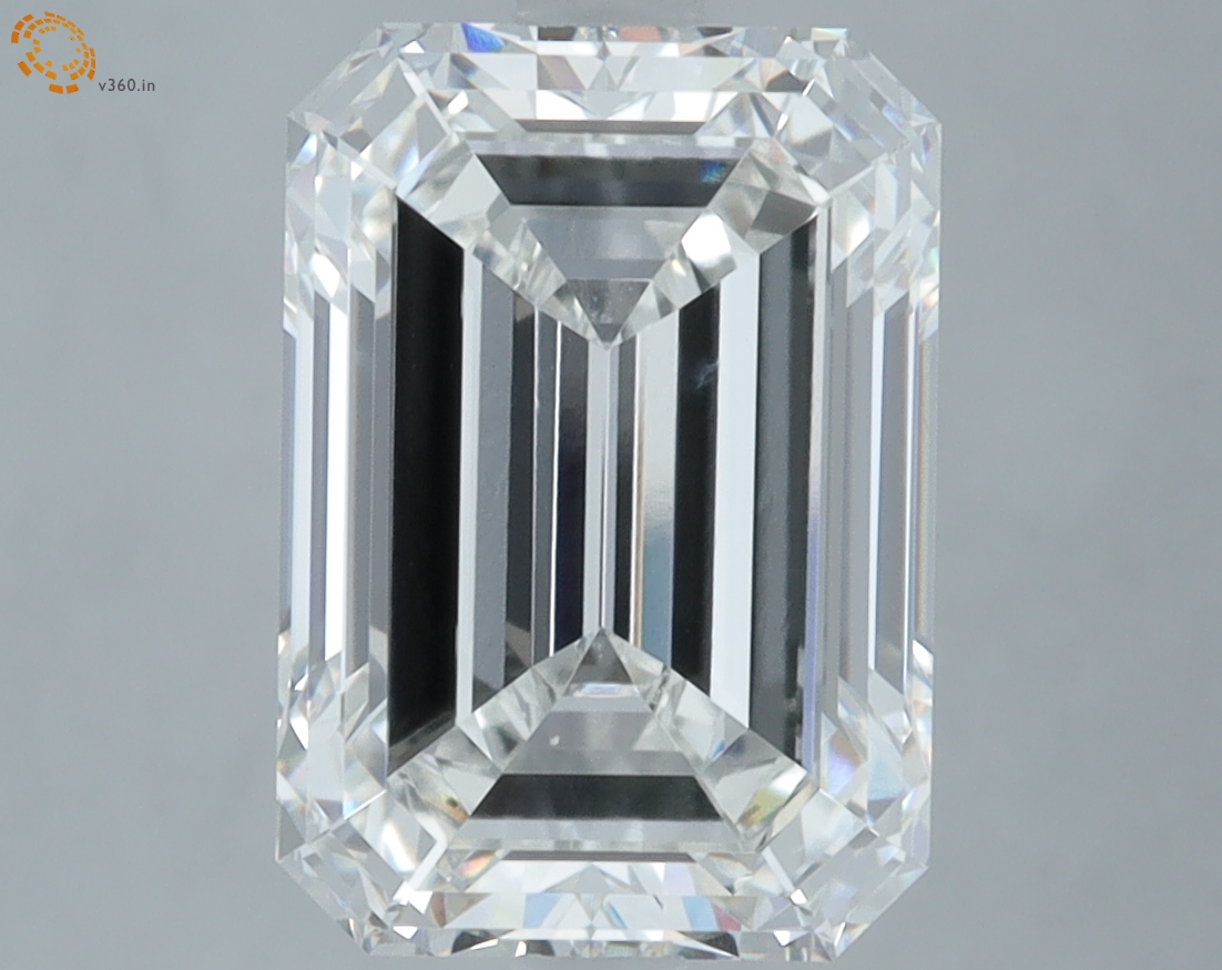 5.04 carat Emerald Cut lab grown diamond, G VS1, IGI certified