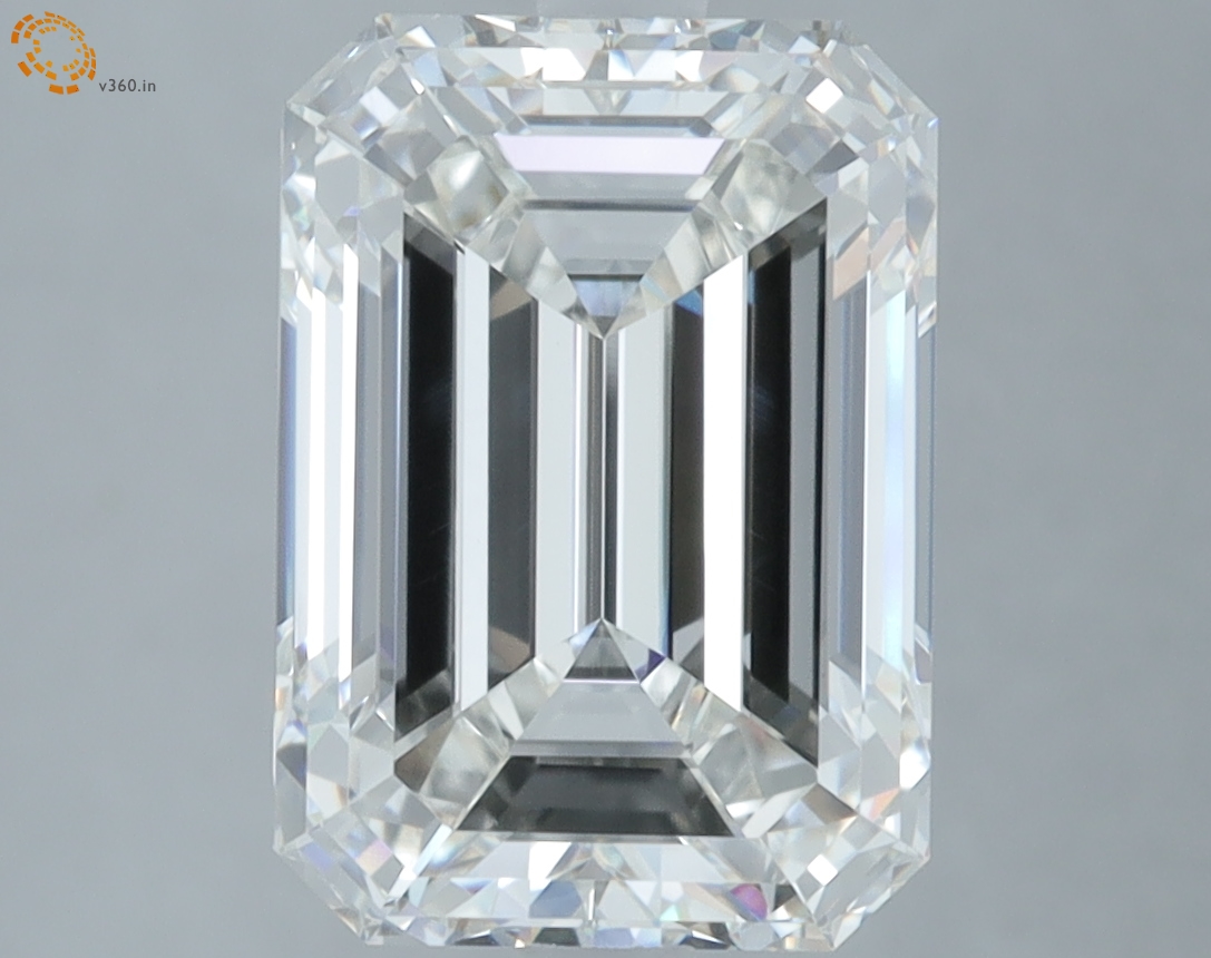 5.08 carat Emerald Cut lab grown diamond, G VVS2, IGI certified