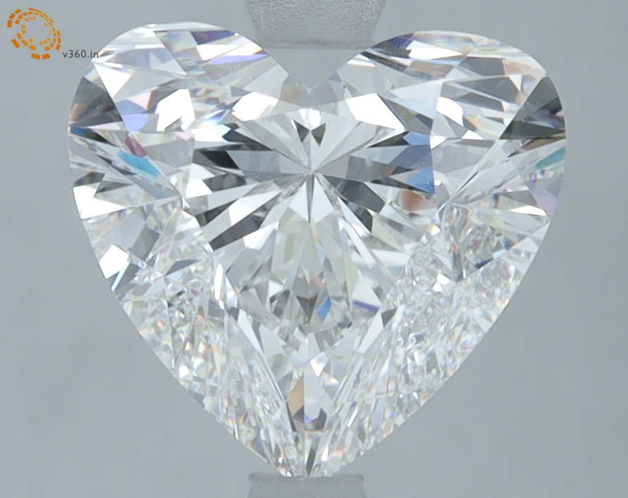 3.20 carat Heart lab grown diamond, F VVS2, IGI certified