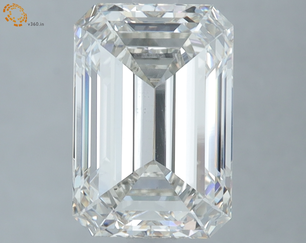 3.26 carat Emerald Cut lab grown diamond, G VS1, IGI certified