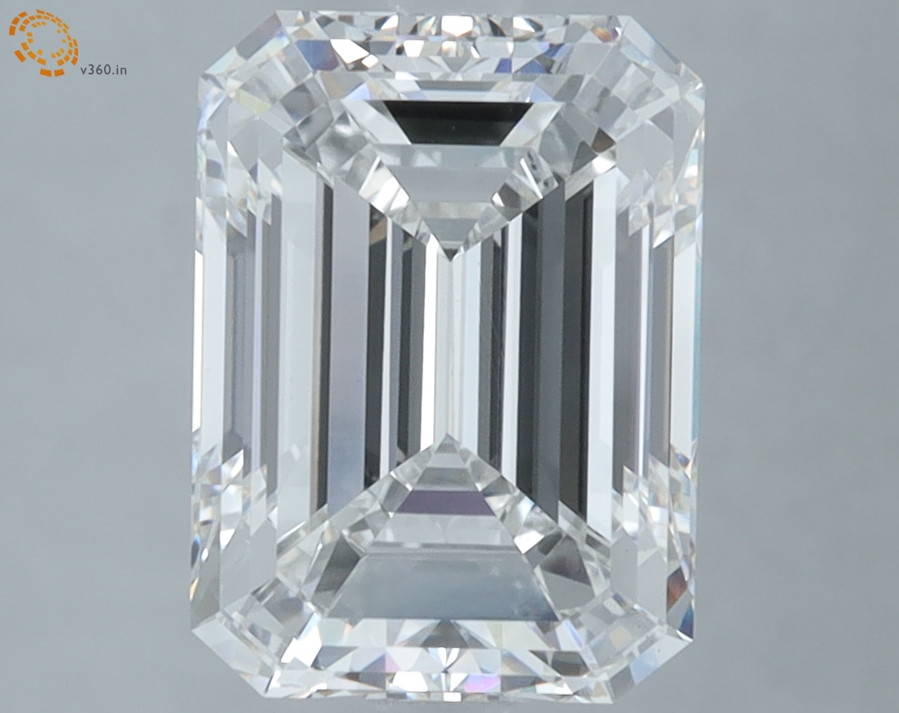 3.76 carat Emerald diamond