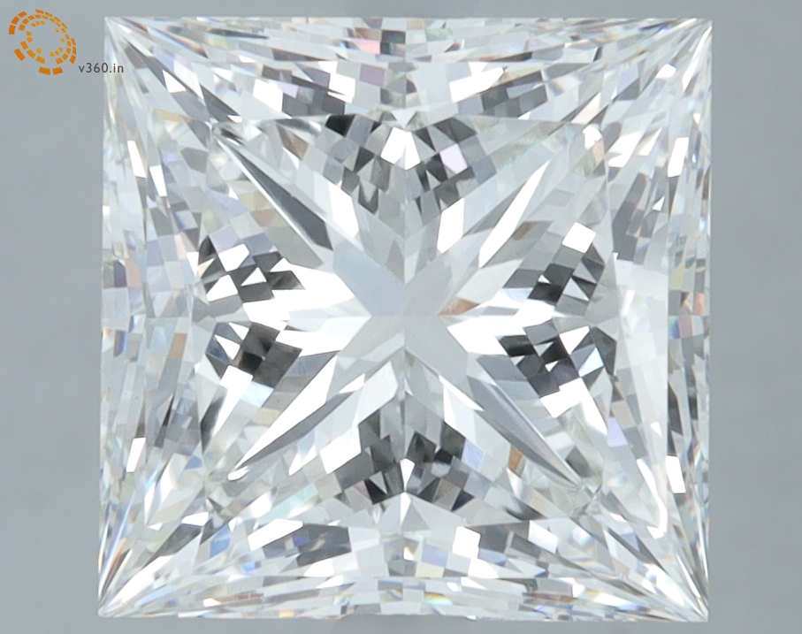 5.08 carat Princess lab grown diamond, G VVS2, IGI certified