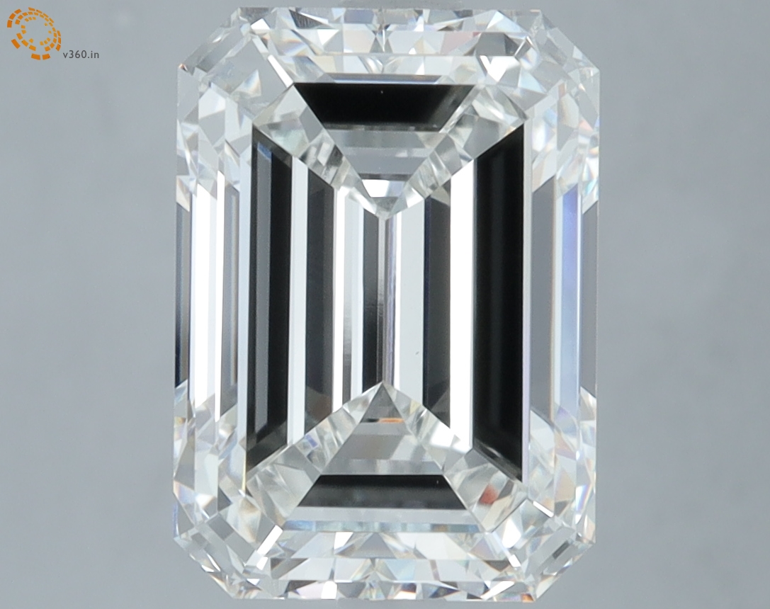 5.04 carat Emerald Cut lab grown diamond, G VVS2, IGI certified