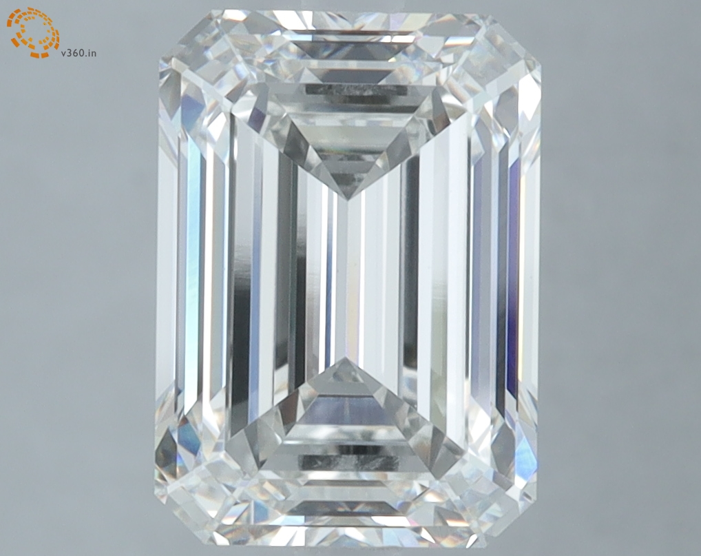 4.18 carat Emerald Cut lab grown diamond, G VS1, IGI certified