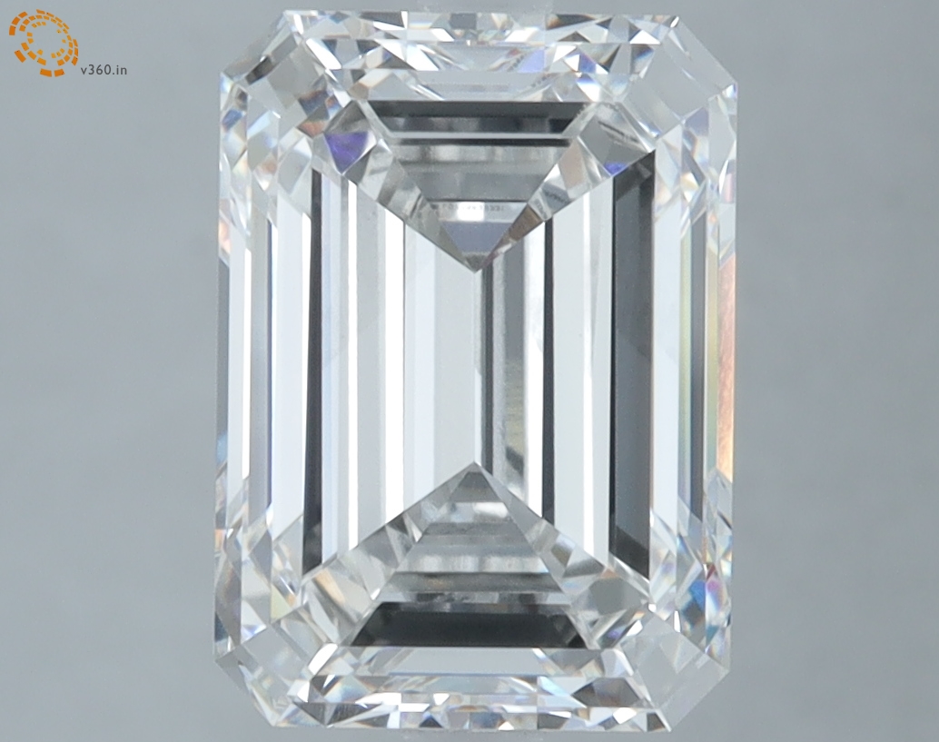 4.36 carat Emerald Cut lab grown diamond, F VS2, IGI certified