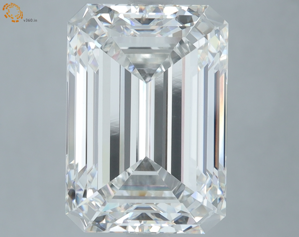5.57 carat Emerald Cut lab grown diamond, G VS1, IGI certified